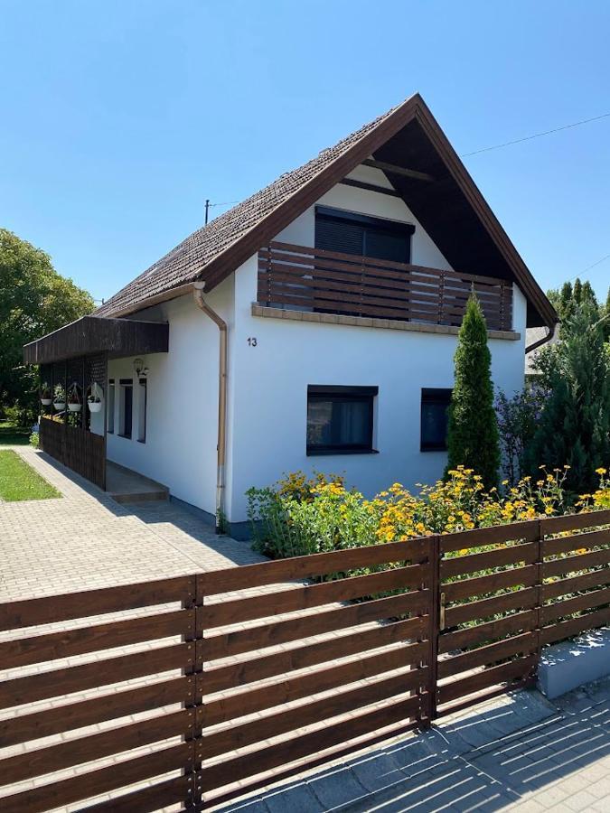 Marica Apartman Balatonfenyves Extérieur photo