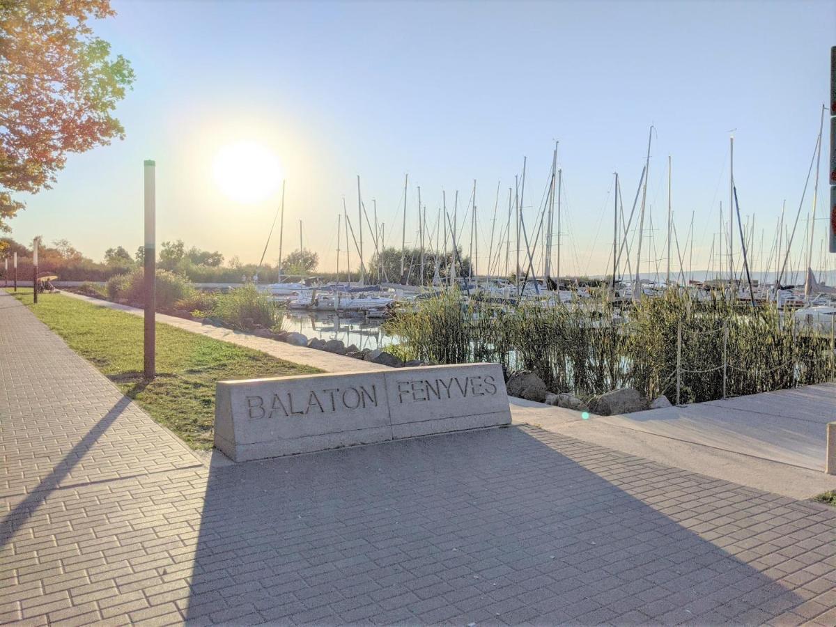 Marica Apartman Balatonfenyves Extérieur photo